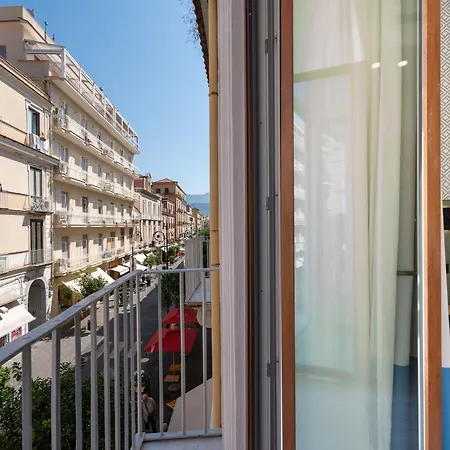 Domus Gualtieri Sorrento