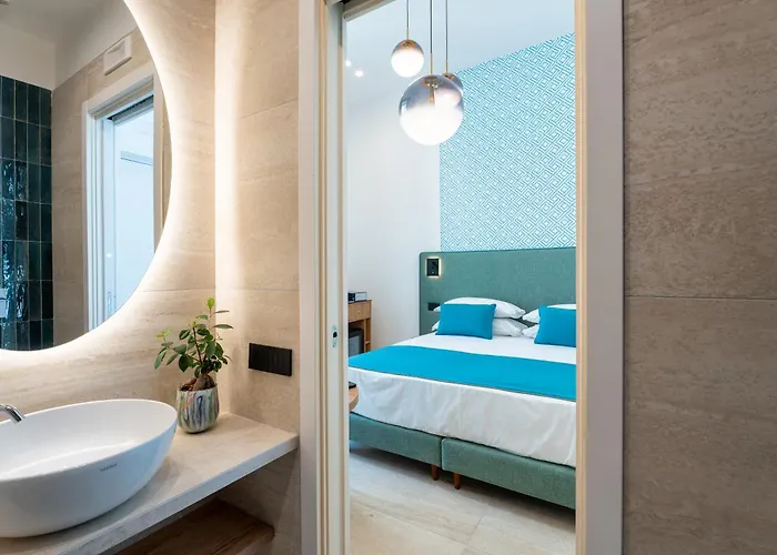 Domus Gualtieri 4* Сорренто